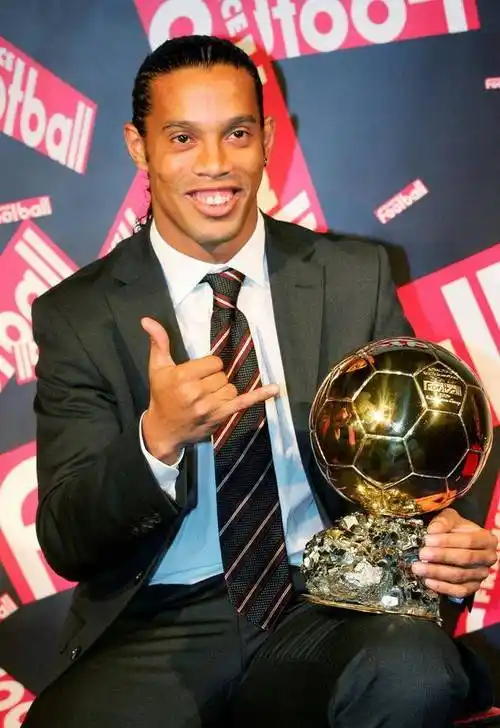 无数关注的 无数关注的